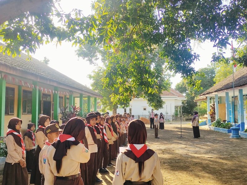 HARI PRAMUKA